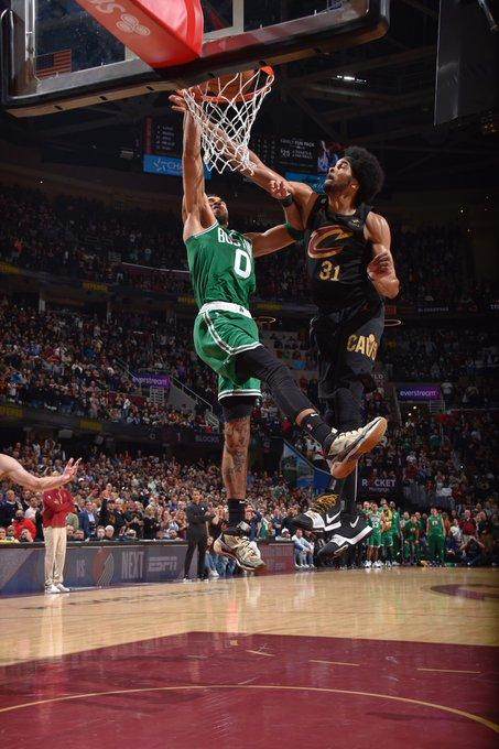 1667462273892072548.jpg FgmufA9XEAYjcrF.jpg